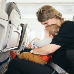 Tipps zum Fliegen mit Kind